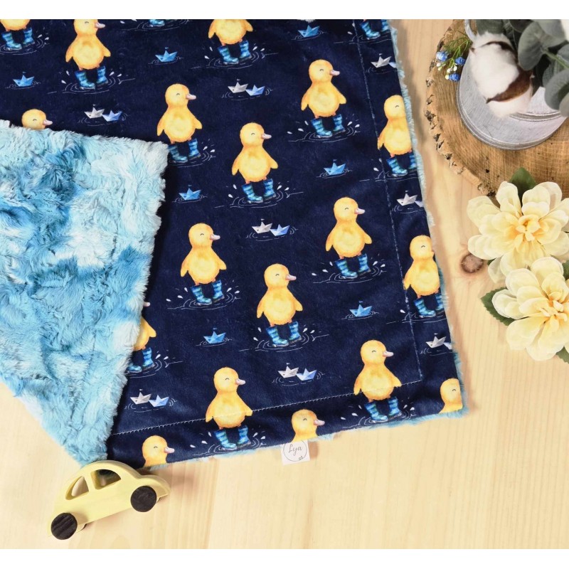 Little chick - Made to order - Blanket - Plain fur to be chosen upon reception of the printed fabric